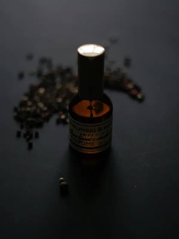 House Reserve House Mystery A bottle