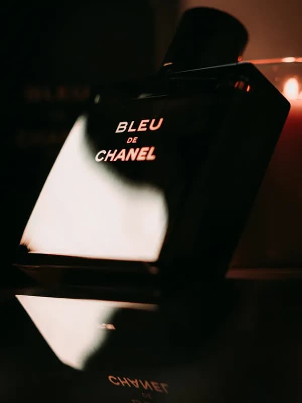 Jean Paul Gaultier Le Male Le Parfum bottle