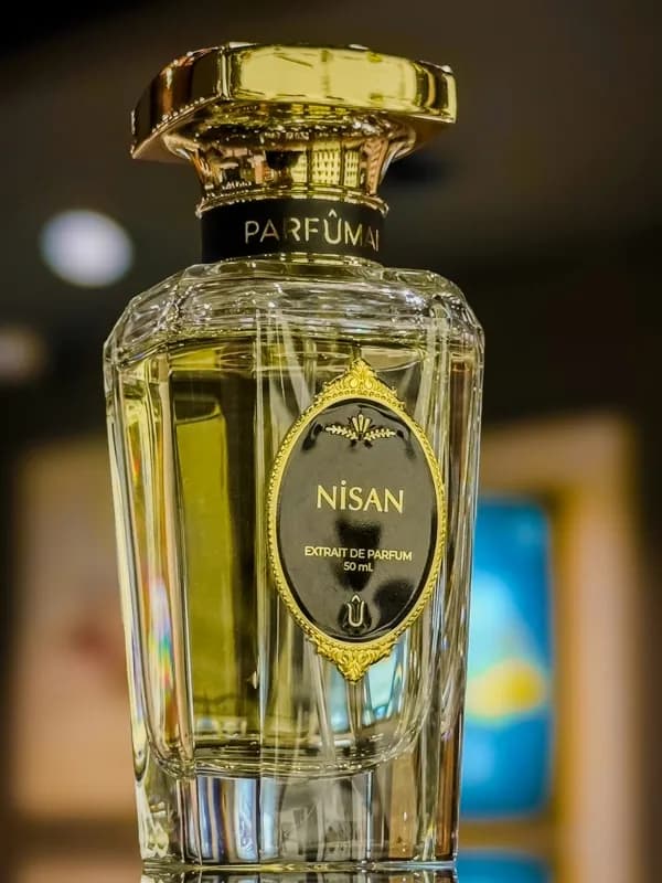 Valentino Born in Roma bottle